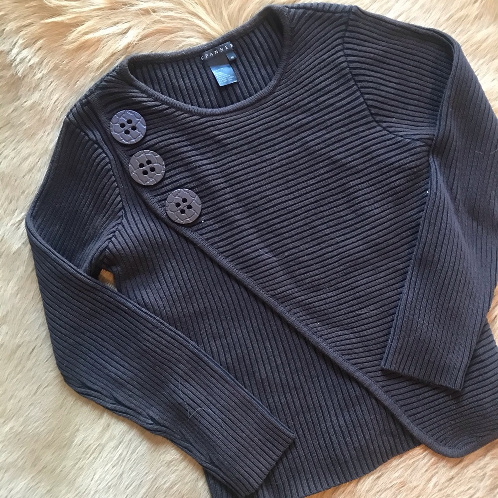 Ribbed Brown Sweater Asymmetrical Design + Buttons